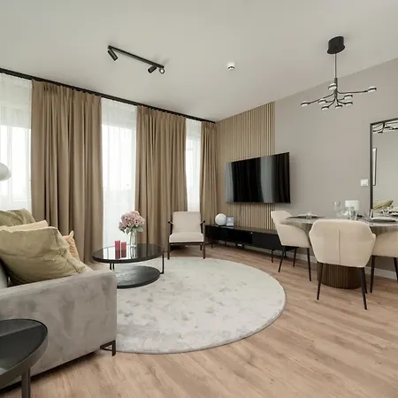דירה Zwycieska Z Klimatyzacja, Free Garage By Renters *