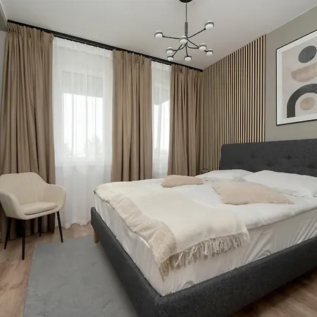 דירה Zwycieska Z Klimatyzacja, Free Garage By Renters ורוצלב