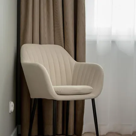 Zwycieska Z Klimatyzacja, Free Garage By Renters Appartamento *