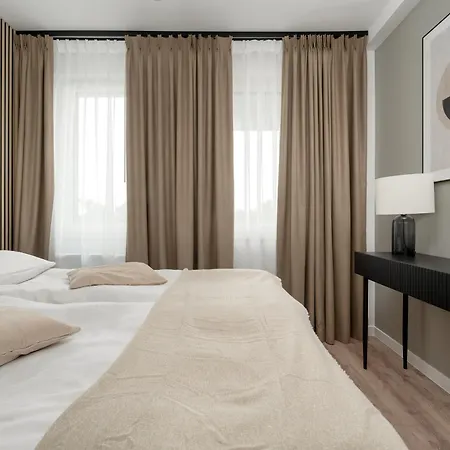 Zwycieska Z Klimatyzacja, Free Garage By Renters Appartamento Breslavia