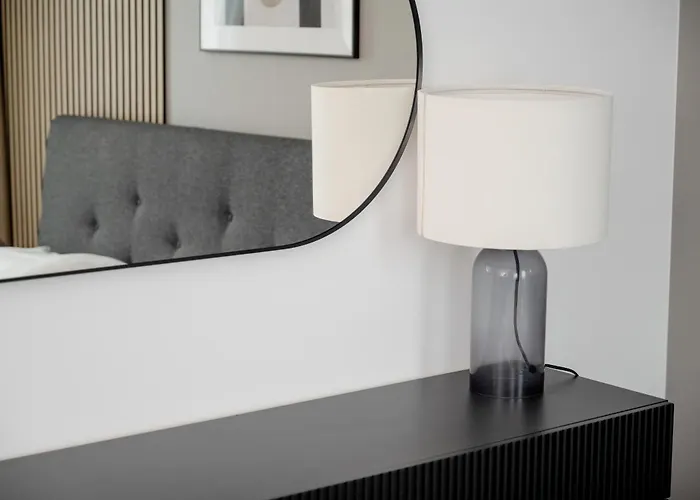 Zwycieska Z Klimatyzacja, Free Garage By Renters Breslau