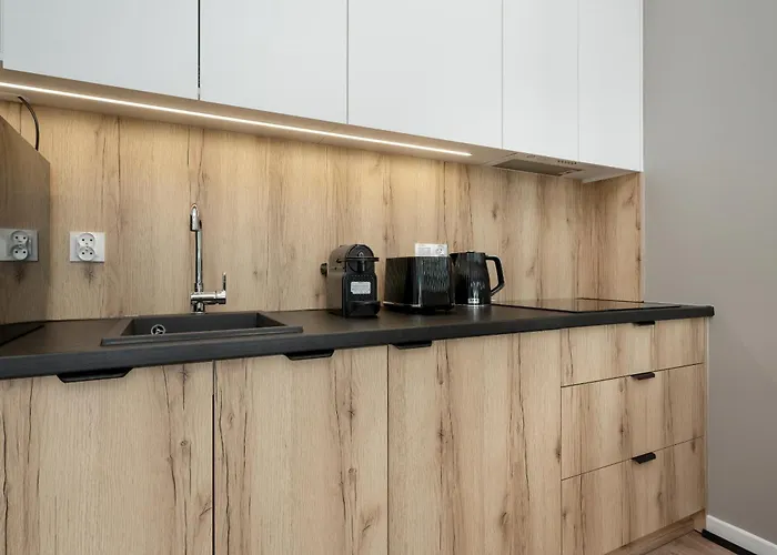 Zwycieska Z Klimatyzacja, Free Garage By Renters